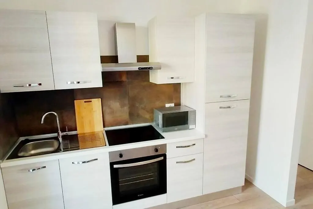 Enjoy Home - Bilocale A Santa Rita, Padova